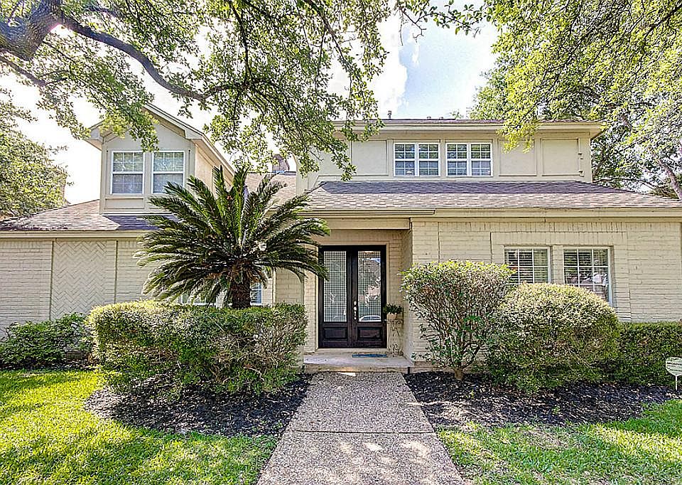 1st image of 20602 Park Bend Dr