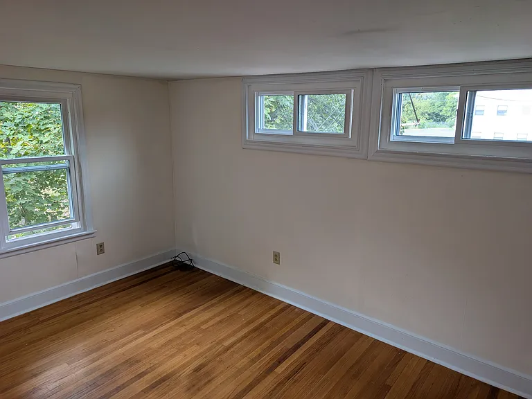 3125 Lake Rd #1 — Photo 6