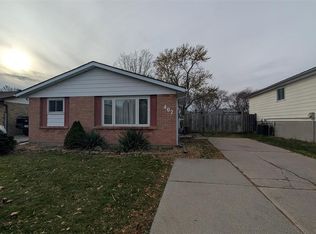 407 Murphy Rd, Sarnia, ON N7S5G8