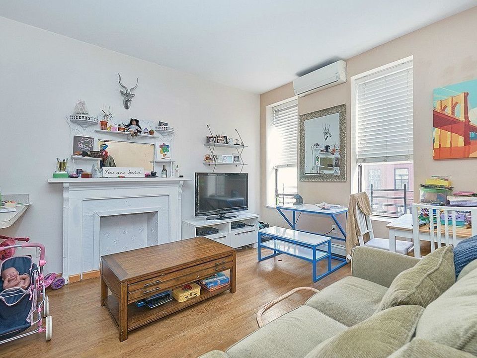 1st image of 221 W 112th St #3B