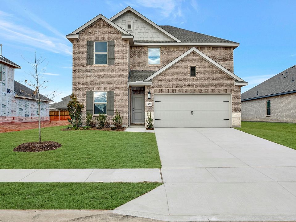 1st image of 528 Brookside Dr