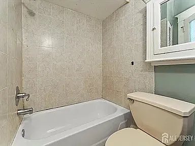 117-119 N 3rd Ave #2 — Photo 5