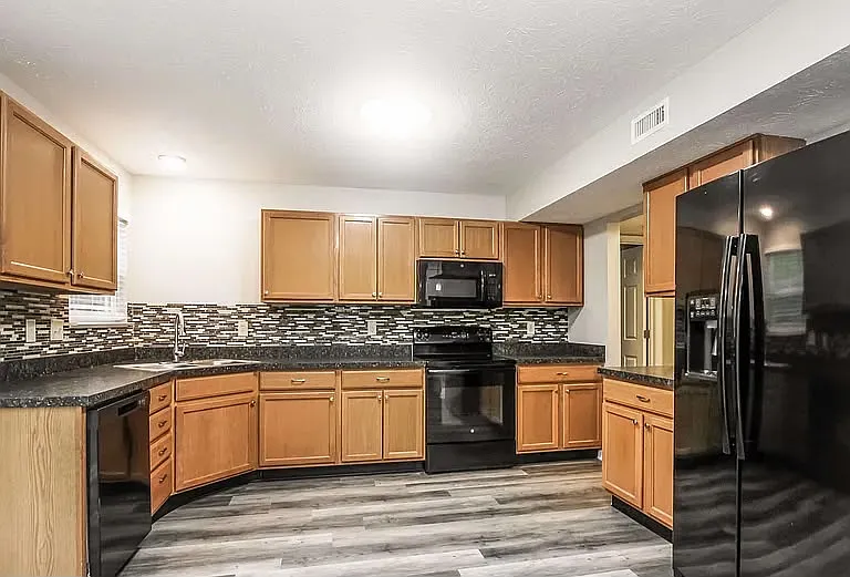 3131 Hope Springs Ct — Photo 5
