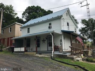 136 S Penn St, Mount Union, PA 17066