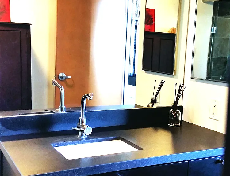 Hellman Lofts — Photo 13