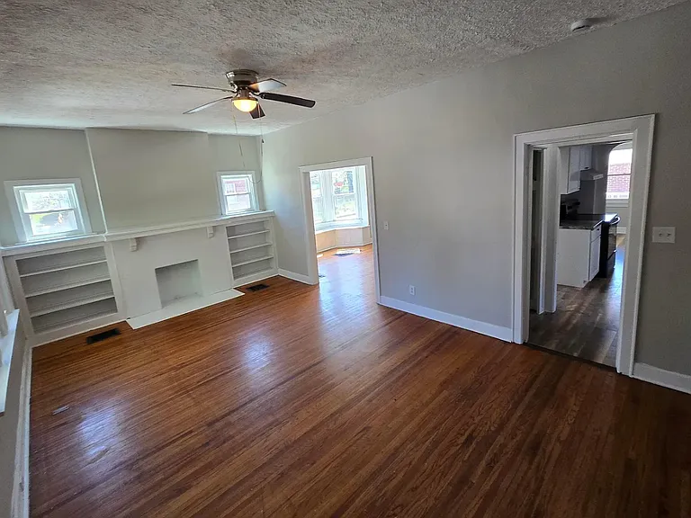 533 Fairwood Ave — Photo 2
