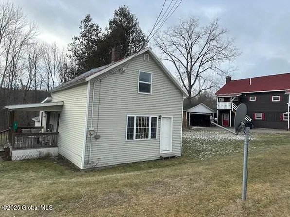 7 Witherbee Road, Moriah, NY 12960