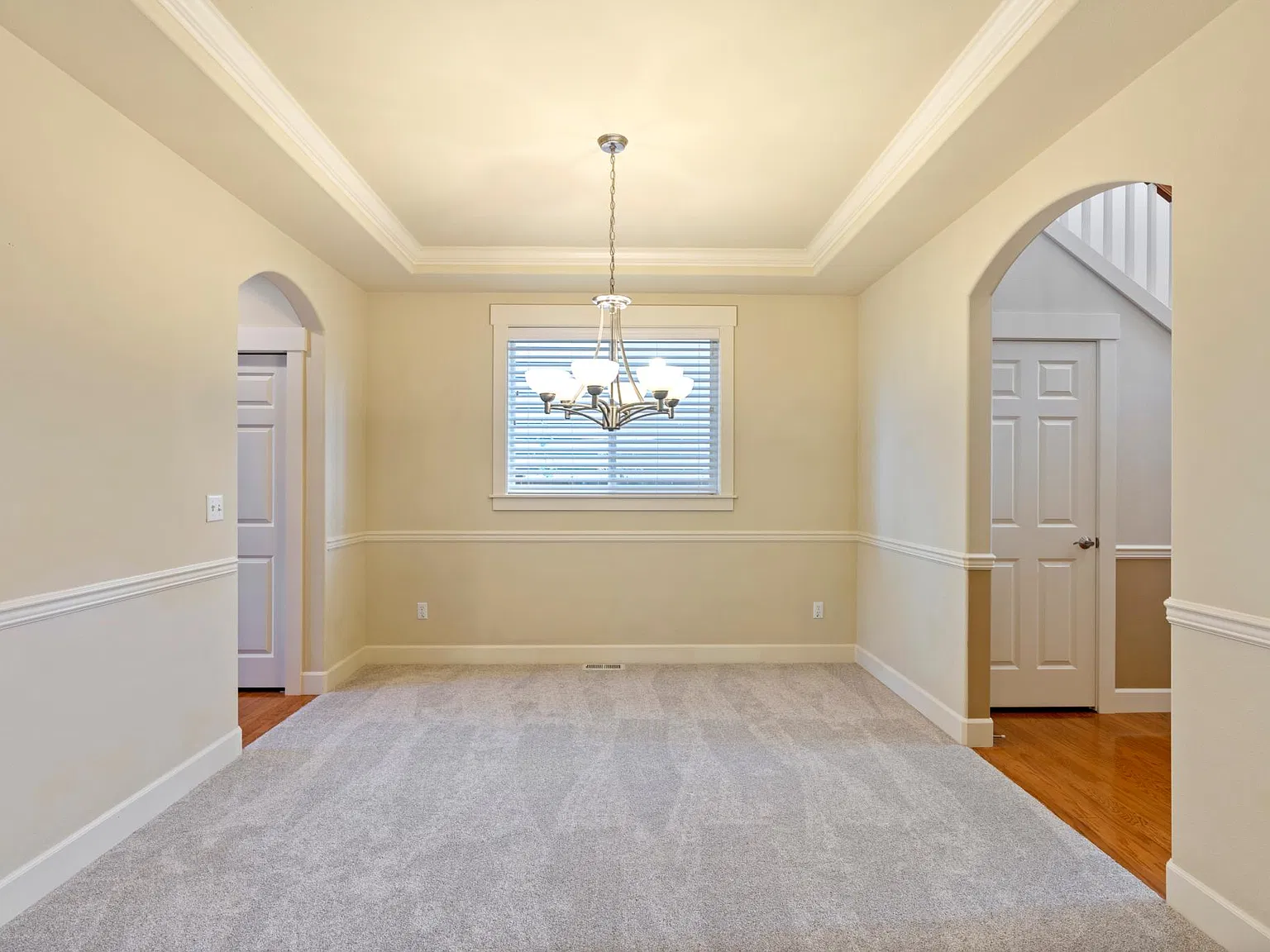 617 195th St SE — Photo 3