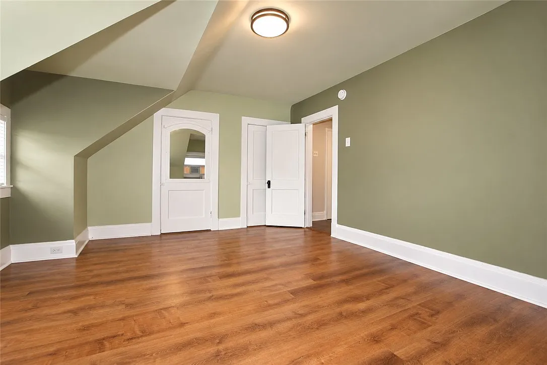 1 bed, 800 sqft, $895 — Photo 3