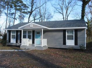 115 Rosewood Dr, Hampton, VA 23669