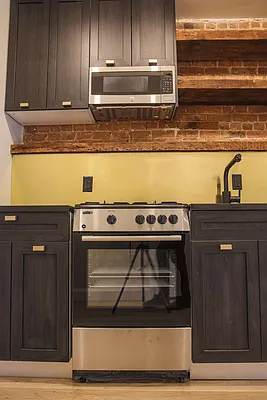 Rented by Prime Square Realty | media 52