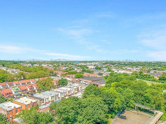 3rd image of 90-90-60 Union Tpke #4F