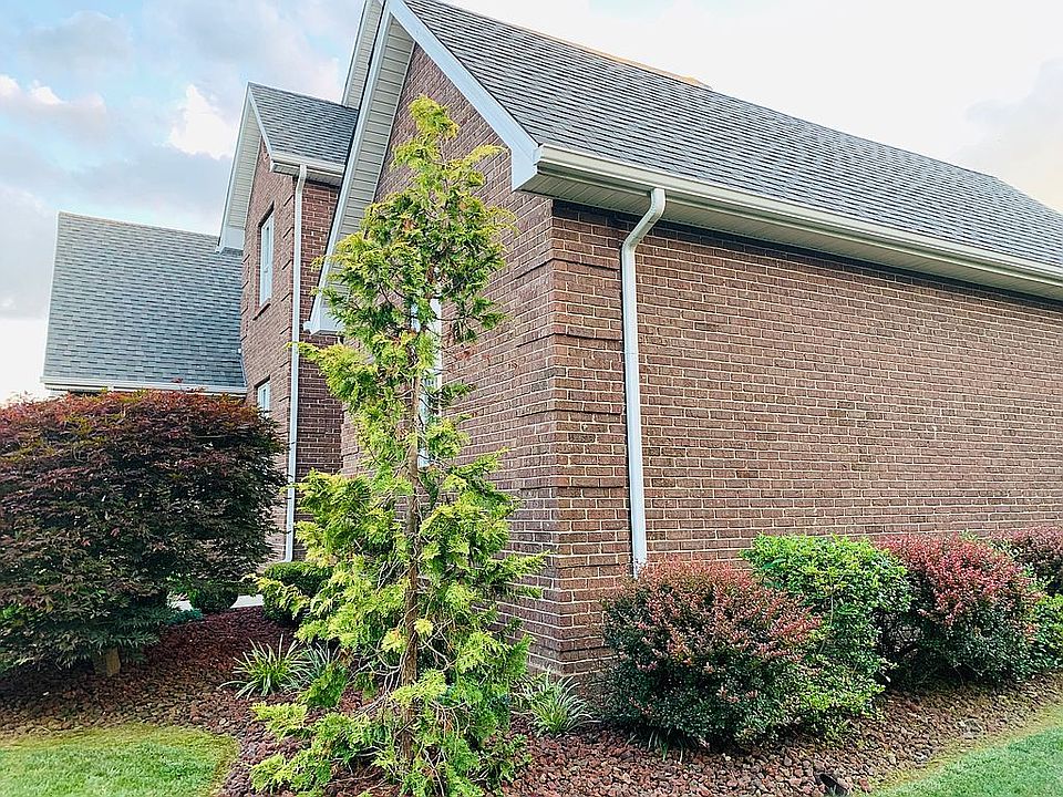1st image of 116 Holly Hills Dr