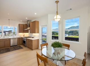 525 5th St, Montara, CA