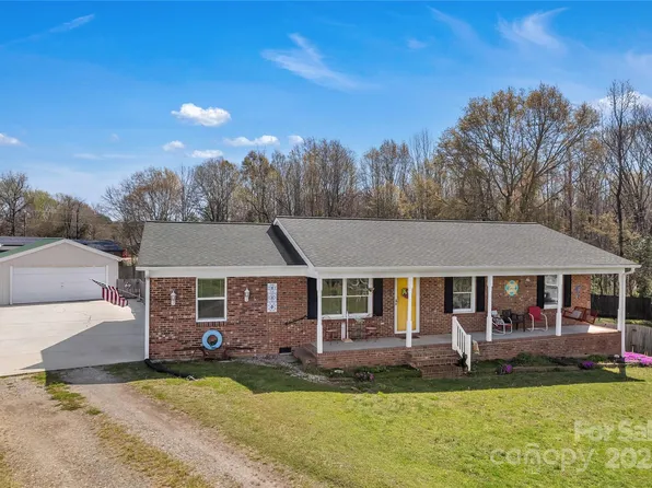 109 Connor Ct, Kings Mountain, NC 28086