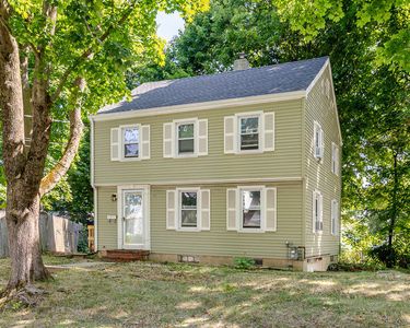 12 Ridgeland Avenue, South Portland, ME, 04106