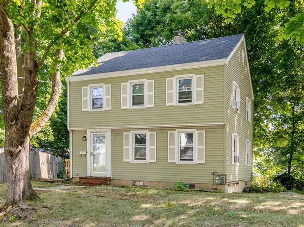 12 Ridgeland Avenue, South Portland, ME 04106