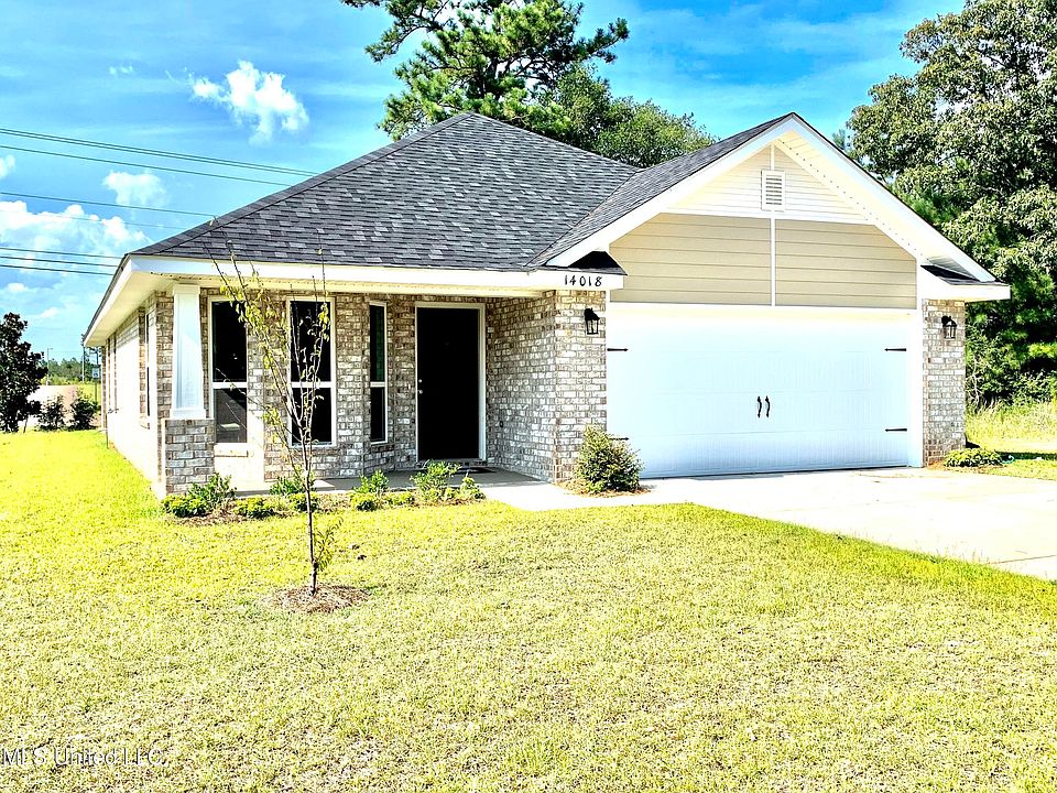 1st image of 14018 Plantation Oaks Dr
