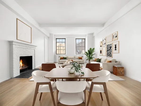 45 Christopher St APT 5D, New York, NY 10014