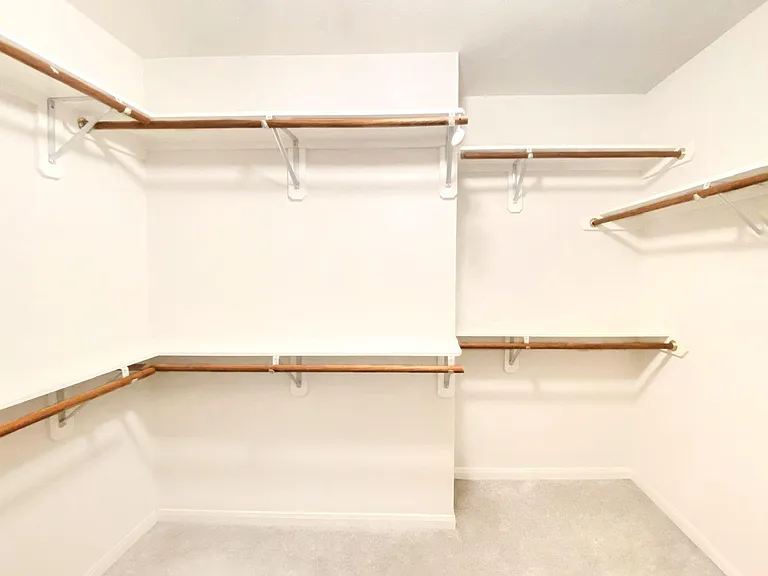 54 Alderon Woods Pl — Photo 33