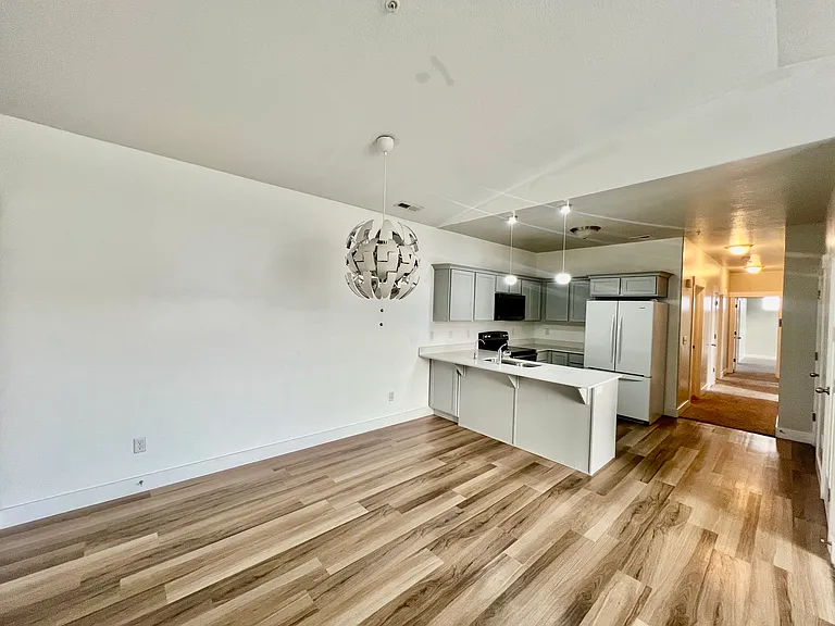 14514 S Ronan Ln #302 — Photo 3
