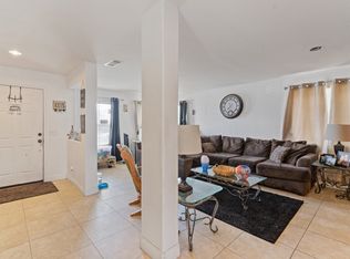 38367 Pioneer Dr, Palmdale, CA 93552