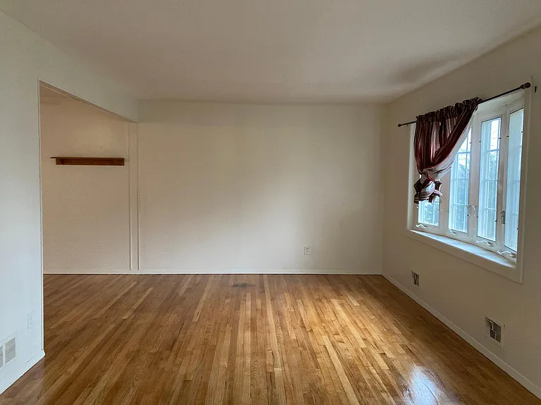 17 Jefferson Pl — Photo 4