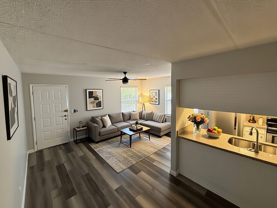 1st image of 4932 W Gandy Blvd