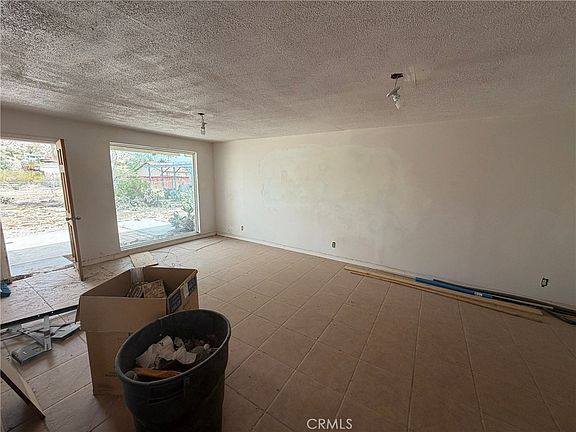 3rd image of 6587 Rose Ellen Ave