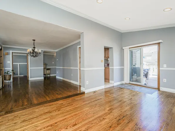 53 Dictum Court image 3 of 26