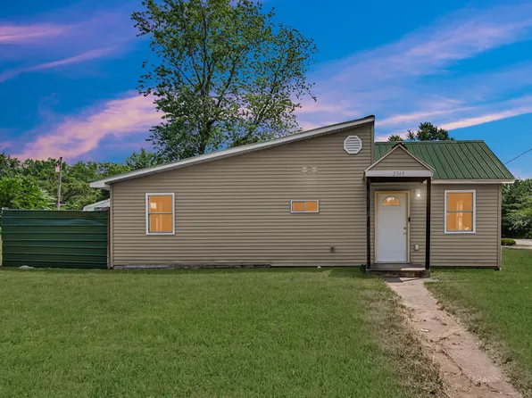 2349 Burr St, Gary, IN 46406