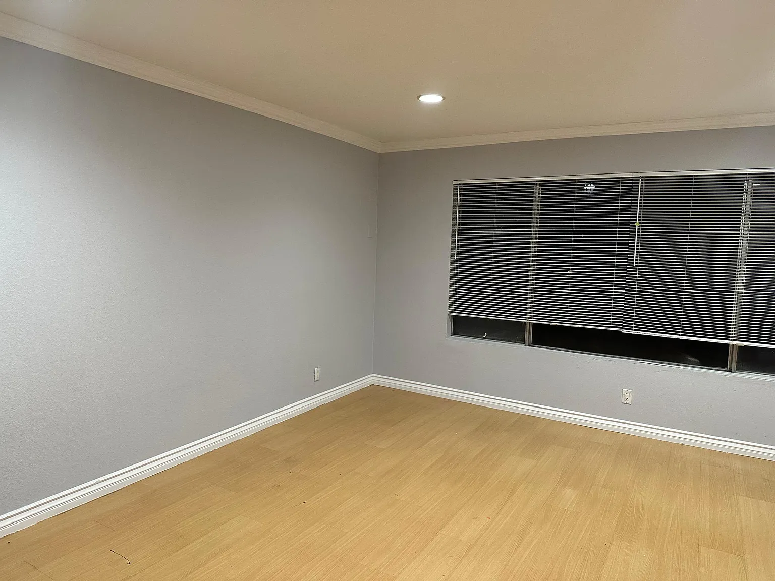 2 bed, 1020 sqft, $2,500 — Photo 2