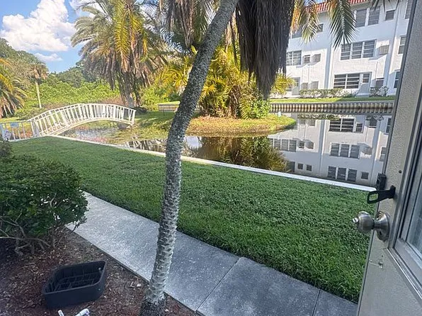 100 El Camino Dr Unit Apt 102, Winter Haven, FL 33884