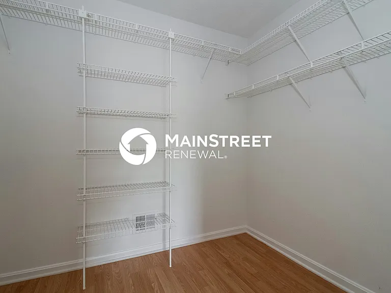 Walk In Closet