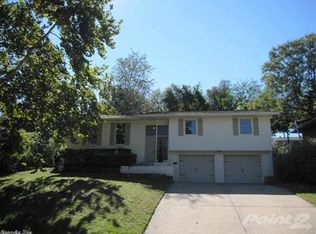 3713 Loch Ln, N Little Rock, AR 72116