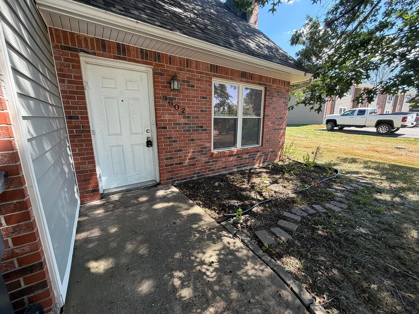 Affordable 3 Bedroom Duplex — Photo 1