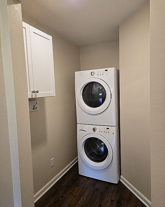 1st image of 11 Independence St