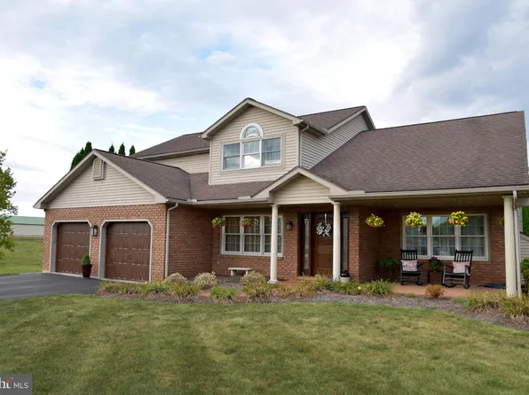 1596 Colonial Cir #L-0021, Lebanon, PA 17046
