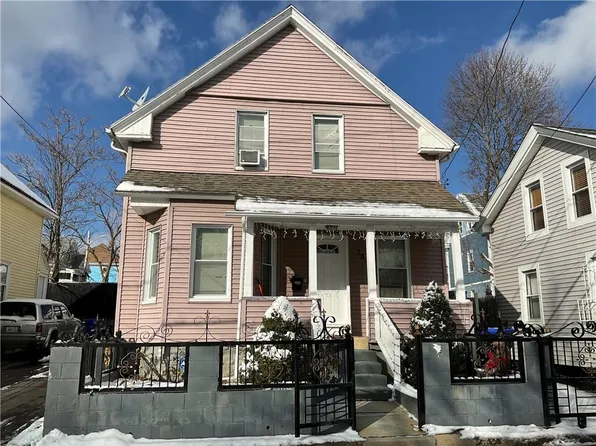 133 Early St, Providence, RI 02907