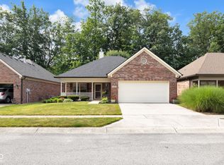 9735 Woodsong Ln, Indianapolis, IN 46229
