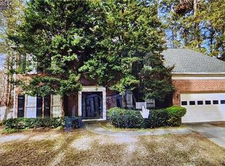 1010 Barrington Landing Ct, Roswell, GA 30076