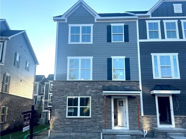 111 Breckenridge Ct, Cranberry Township, PA 16066