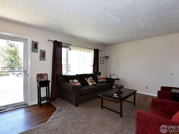 3rd image of 148 S 6th St