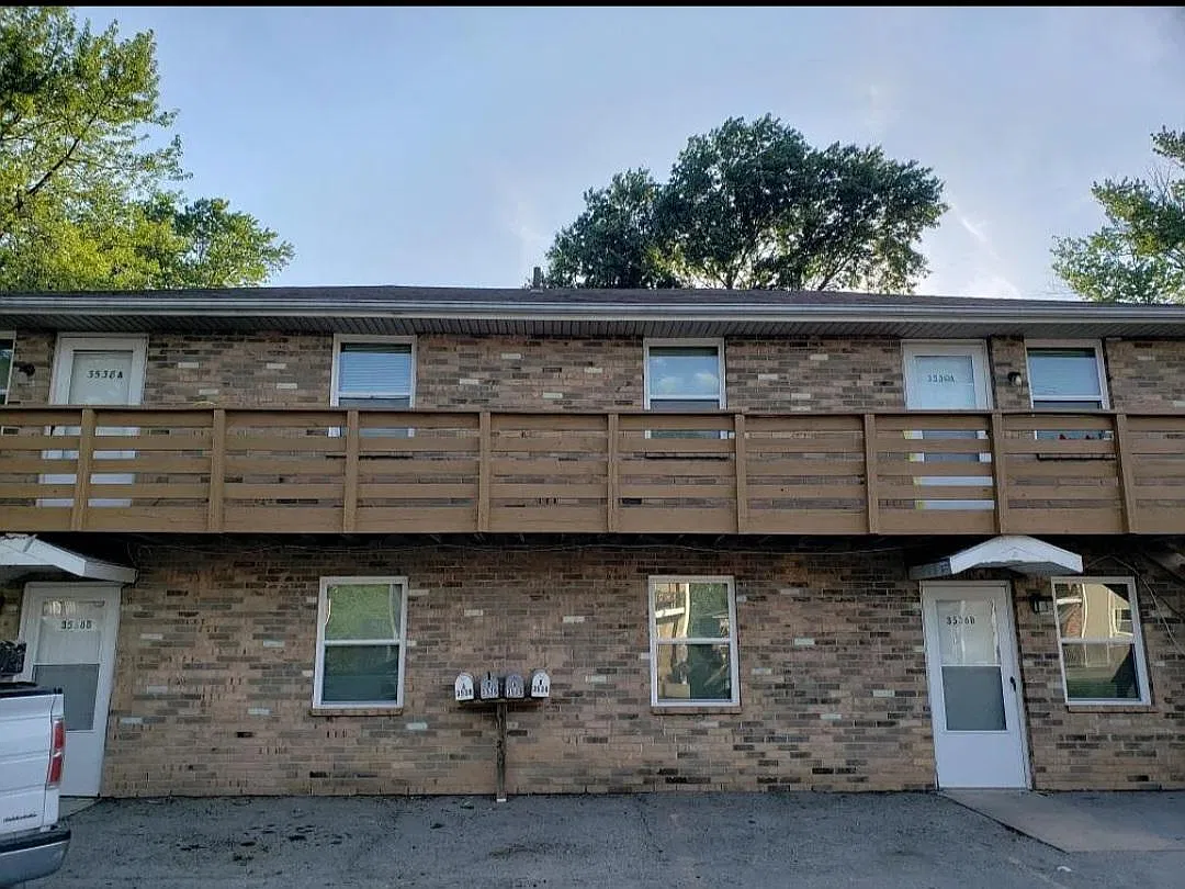 2 bed, 700 sqft, $950 — Photo 4