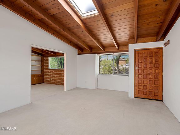 5th image of 1543 N Plaza De Lirios