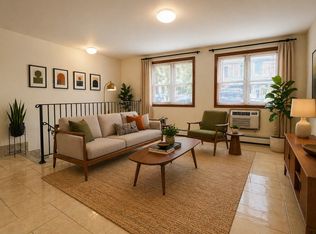 25-83 35th St #1CC, Astoria, NY 11103