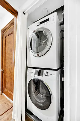 Sold by Corcoran | media 8