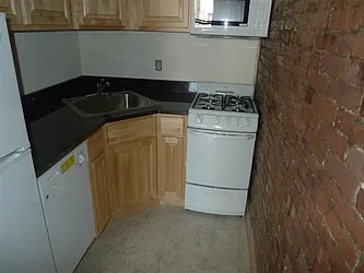 Rented by Guidance Realty Corp.