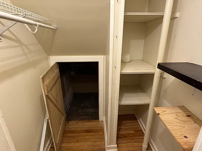 1565 New Scotland Rd #205 — Photo 8