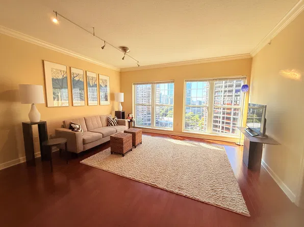 195 14th St NE Unit 2102, Atlanta, GA 30309